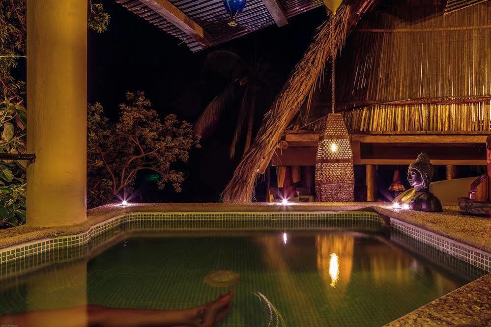 Hotel Casa Pericos Yelapa Exterior foto